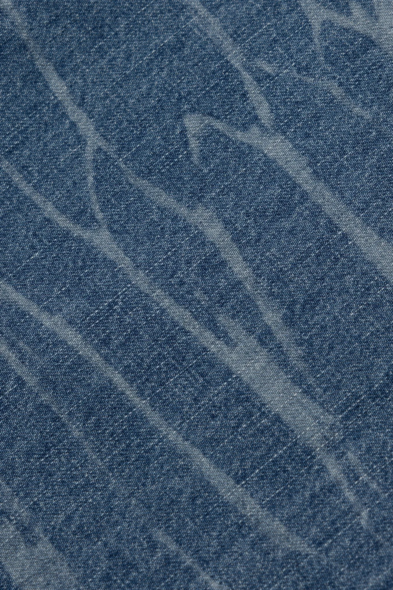 FLARED DEANIM JEAN